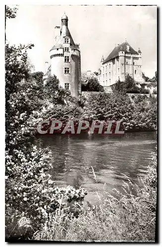 Cartes postales Bonnes le Chateau de Touffou entre Chatellerault et Chauvigny