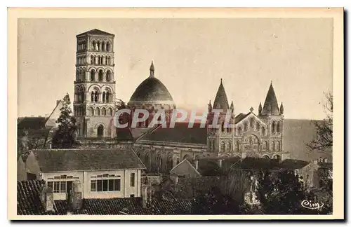 Ansichtskarte AK Angouleme Charente Cathedrale Saint Pierre Monument hist