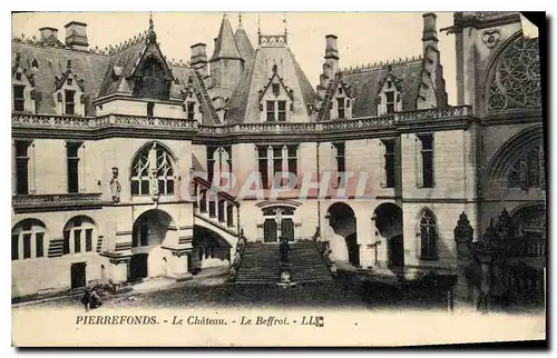 Ansichtskarte AK Pierrefonds le Chateau le Beffroi