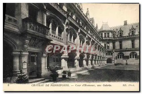 Ansichtskarte AK Chateau de Pierrefonds Cour d'Honneur une Galerie