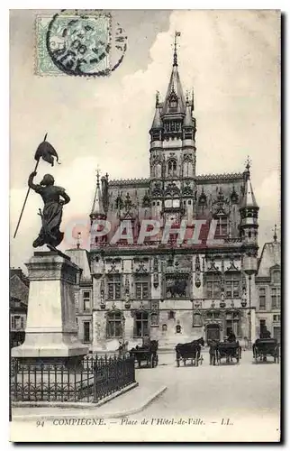 Cartes postales Compiegne Place de l'Hotel de Ville