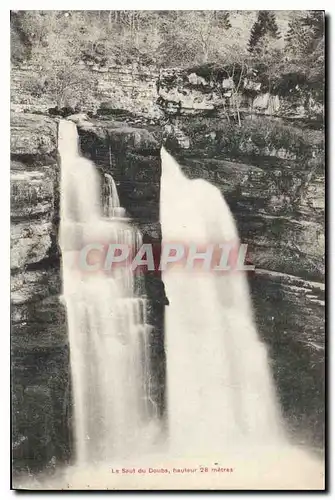 Cartes postales Le Saut du Doubs houteur 28 metres