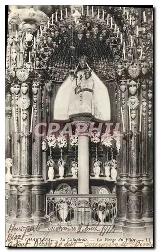 Cartes postales Chartres La Cathedrale La Vierge du Pilier