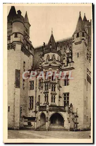 Cartes postales Chateau de Pierrefonds Oise L'Escalier d'Honneur