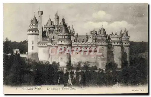 Ansichtskarte AK Pierrefonds Le Chateau Facade Est