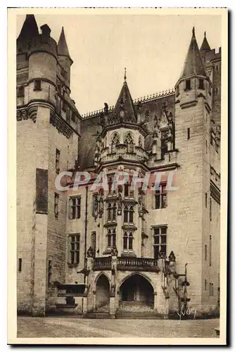 Cartes postales Chateau de Pierrefonds Oise l'Escalier d'Honneur