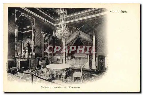 Ansichtskarte AK Compiegne Chambre a coucher de l'Empereur Napoleon 1er