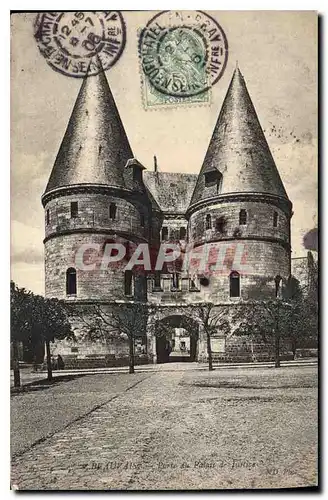 Cartes postales Beauvais Porte du Palais de Justice