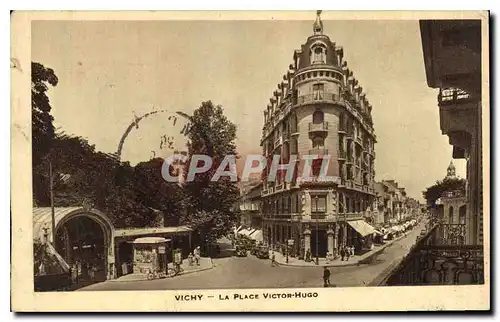 Cartes postales Vichy la Place Victor hugo