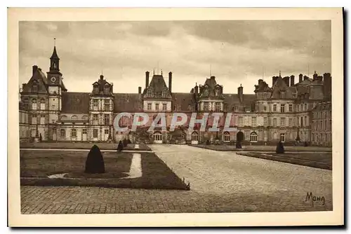 Ansichtskarte AK les Petit Tableaux de L'Ile de France Palais de Fontainebleau Facade sur la Cour des Adieux