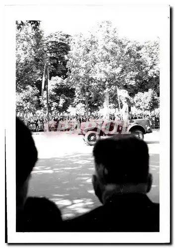 Photo Defile Militaire Paris Champs Elysees Vehicule Jeep Militaria