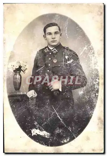 Photo Soldat Militaria (n�37 sur le col)