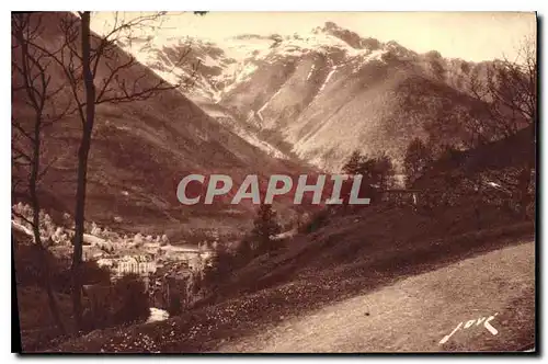 Cartes postales Cauterets et le Massif du Caballiros