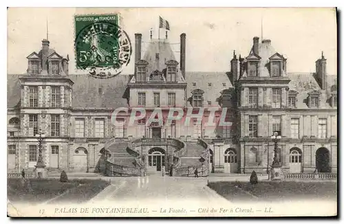 Cartes postales Palais de Fontainebleau  La Facade Cote du Fer a Cheval