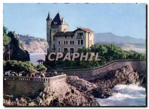 Cartes postales moderne Biarritz Villa Belza Dans le fond les Pyrenees La Rhune