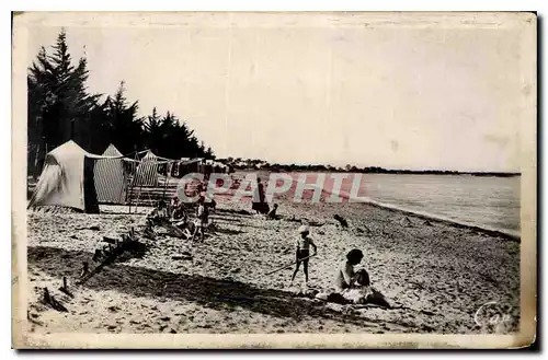 Cartes postales Chateau d'Oleron Un Coin de la Plage du Mail