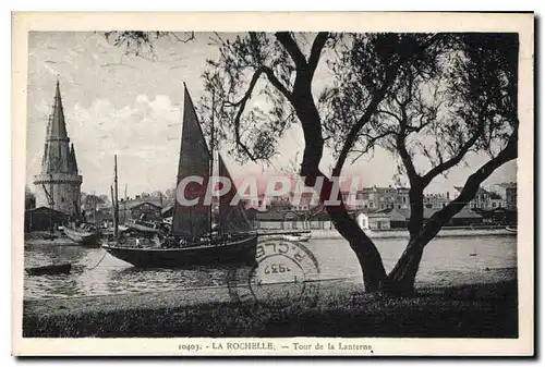 Cartes postales La Rochelle Tour de la Lanterne Bateau