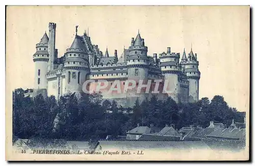 Ansichtskarte AK Pierrefonds Le Chateau Facade Est