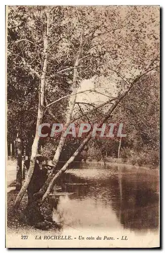Cartes postales La Rochelle Un Coin du Parc