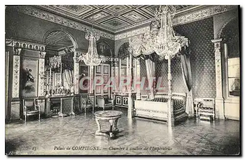 Ansichtskarte AK Palais de Compiegne Chambre a Coucher de l'Imperatrice