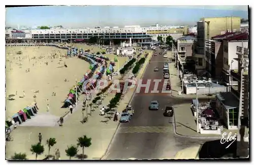 Cartes postales moderne Royan Ch Mme Le Front de Mer La Plage Vue prise depuis le Family Hotel