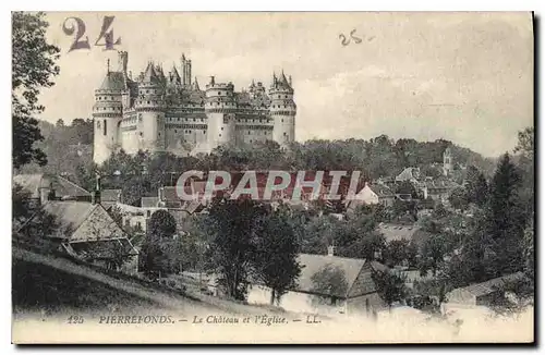 Cartes postales Pierrefonds Le Chateau et l'Eglise