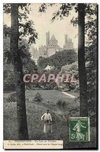 Cartes postales Pierrefonds Un Coin du Chateau