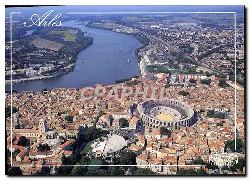Cartes postales moderne Arles Vue generale sur les Arenes et le Theatre antique