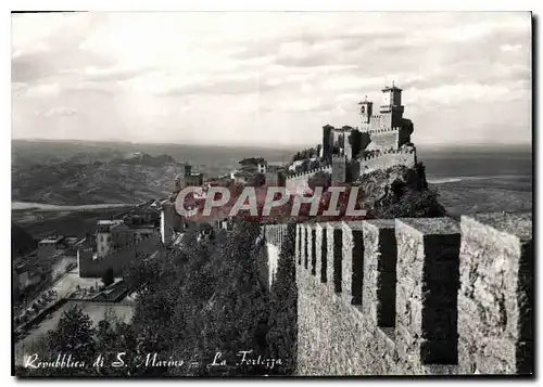 Cartes postales moderne Repubblica di S Marino la Fortezza