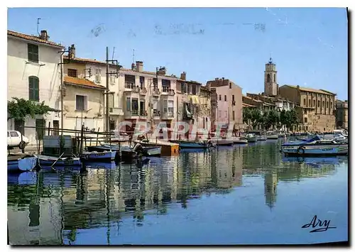 Cartes postales moderne Martigues 13 la Venise Provencale le Canal St Sebastien et la Cathedrale