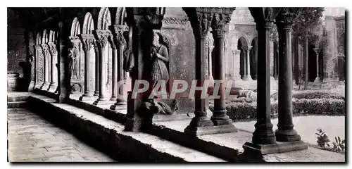 Cartes postales moderne Arles les Galeries du cloitre Saint Trophime XIII S