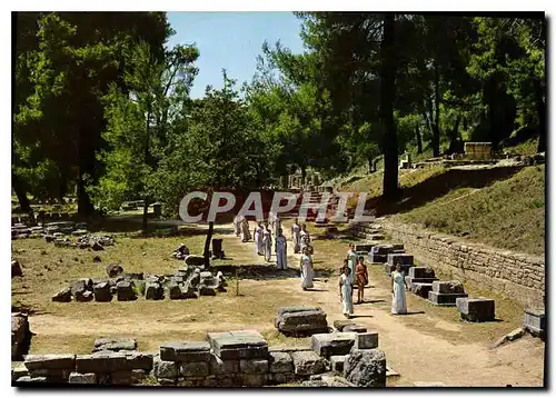 Cartes postales moderne Olympie la marche de la procession vers la place Sacree