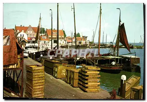 Moderne Karte Volendam Holland Bateaux de peche