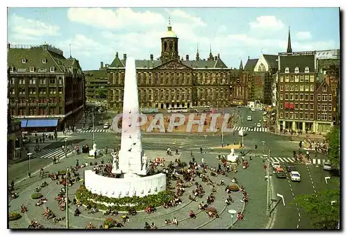Cartes postales moderne Amsterdam Holland le monument national le coeur de la capitale et le Palais Royal syr le Dam