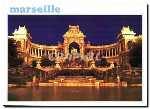 Cartes postales moderne Marseille Bouches du Rhone France Le Palais Longchamo illumine