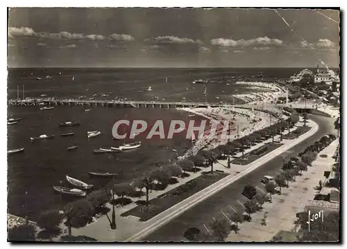 Cartes postales moderne Arcachon Gironde vue generale de la Plage prise du Grand Hotel