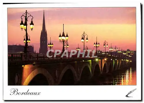 Cartes postales moderne Bordeaux Le Pont de pierre la nuit