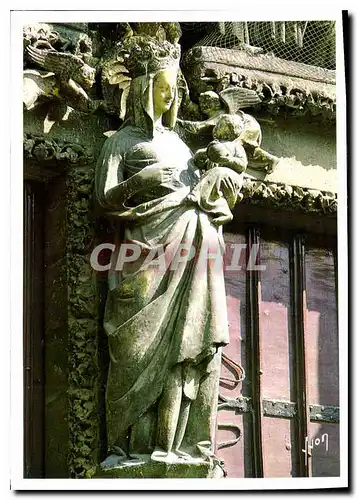 Cartes postales moderne Couleurs et Lumiere de France Amiens Somme la cathedrale la vierge