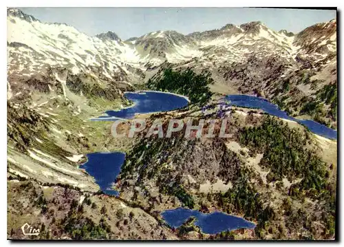 Cartes postales moderne Les Hautes Pyrenees vue aerienne sur les Lacquettes Aubert et Aumar