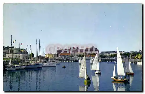 Cartes postales moderne Deauville Trouville le bassin des Yachts et les voiliers Bateaux