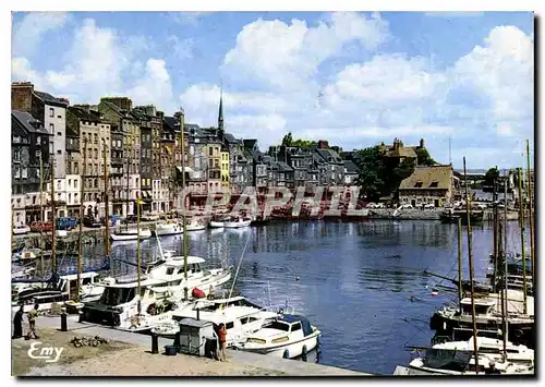 Moderne Karte Honfleur Calvados le vieux bassin et les facades typiques du quai Sainte Catherine