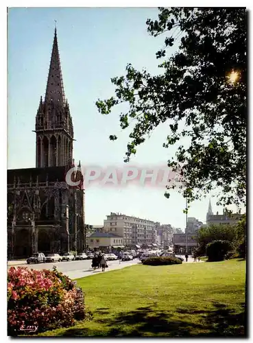 Cartes postales moderne Caen Calvados L'Eglise Saint Pierre Au dernier plan la rue Saint Pierre