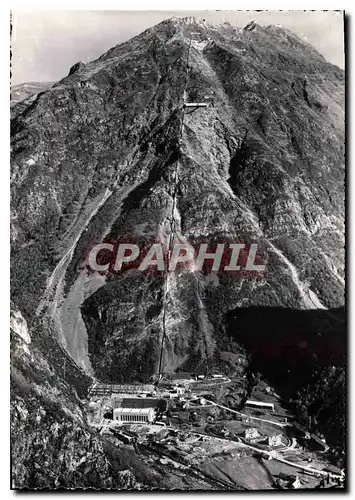 Cartes postales moderne Vallee de Luz Hautes Pyrenees Centrale de Pragneres Vue d'Ensemble de la chute et de l'usine