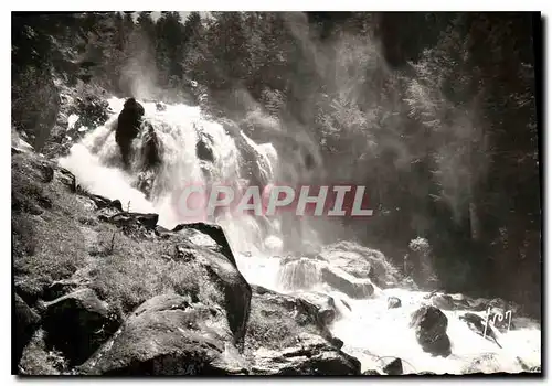 Cartes postales moderne Environs de Cauterets Hautes Pyrenees Cascade de Lutour