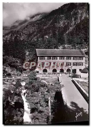 Cartes postales moderne Le Pont d'Espagne Hautes Pyrenees Le Pont d'Espagne et l'Hotellerie de Montagne