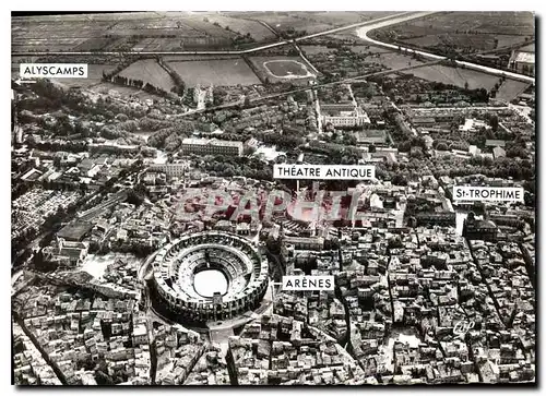 Cartes postales moderne Arles Vue Aerienne Cliche Robert Durandaud