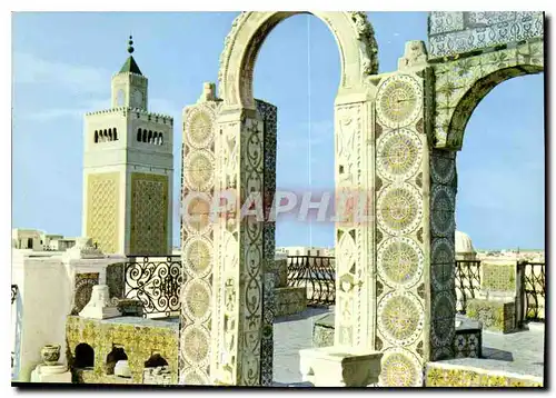 Cartes postales moderne Tunis Palais d'Orient Vue de la Medina