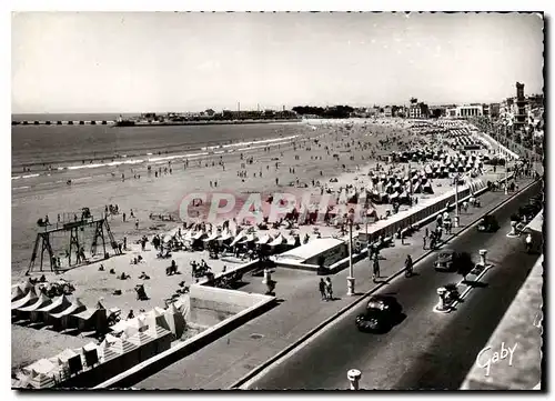 Cartes postales moderne Les Sables d'Olonne Vendee La Plage