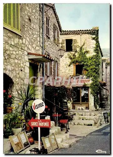 Cartes postales moderne Gourdon Alpes Mar La rue principale du vieux village Verrerie d'art