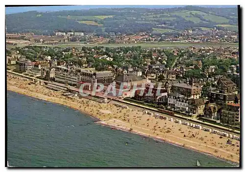 Cartes postales moderne Cabourg Calvados La Plage des fleurs Vue generale et la Plage et le Casino